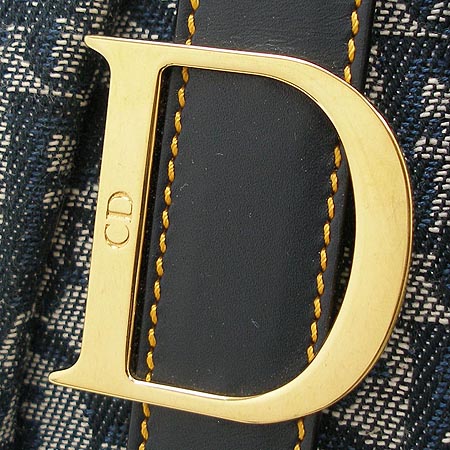 Dior(ũ����î���) �ΰ� �к긯 ���� �� ��Ʈ�� �̹���5 - ���̺��� �߰���ǰ