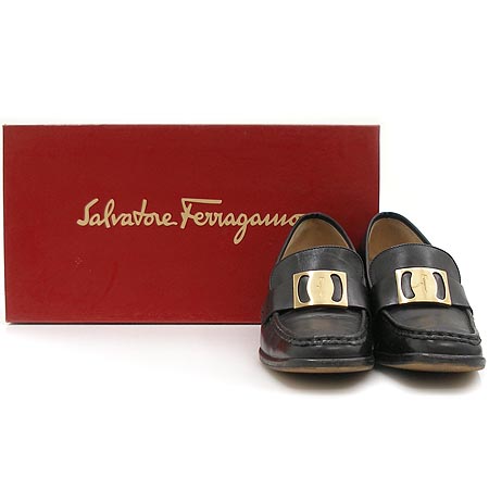 Ferragamo(��󰡸�) ���� �ΰ� ������ ���� �̹���2 - ���̺��� �߰���ǰ