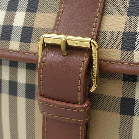Burberry(������) Ŭ���� üũ ��Ʈ�� [��������] �̹���3 - ���̺��� �߰���ǰ