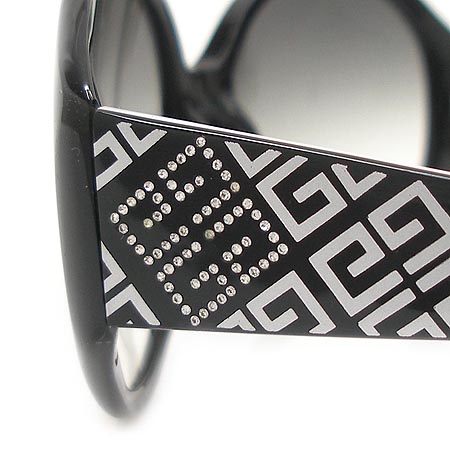 GIVENCHY(�����) SGV617S ���۶� [��������] �̹���4 - ���̺��� �߰���ǰ