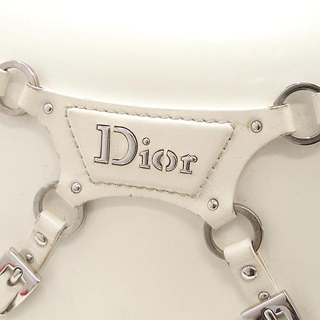 Dior(ũ����î���) ������ �޽��� ����� �̹���4 - ���̺��� �߰���ǰ