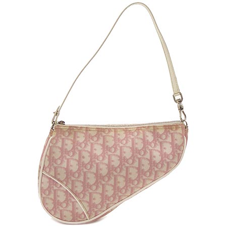 ���  �����
