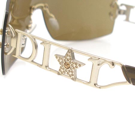 Dior(ũ����î���) ��Ÿ ť�� ��� ��Ż �̴ϼ� ���� ���۶� �̹���4 - ���̺��� �߰���ǰ