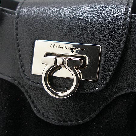 Ferragamo(��󰡸�) 21 5410. ���� ��ġ�� �����̵� ���� ��Ƽġ ��Ʈ�� �̹���3 - ���̺��� �߰���ǰ