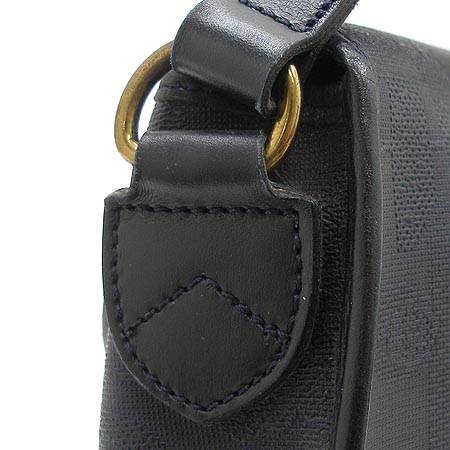 Dior(ũ����î���) �ΰ� PVC ũ�ν��� �̹���4 - ���̺��� �߰���ǰ