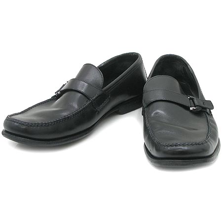 Ferragamo(󰡸)  ġ  