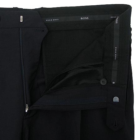 Hugo Boss(�ް�����) ���� �̹���2 - ���̺��� �߰���ǰ