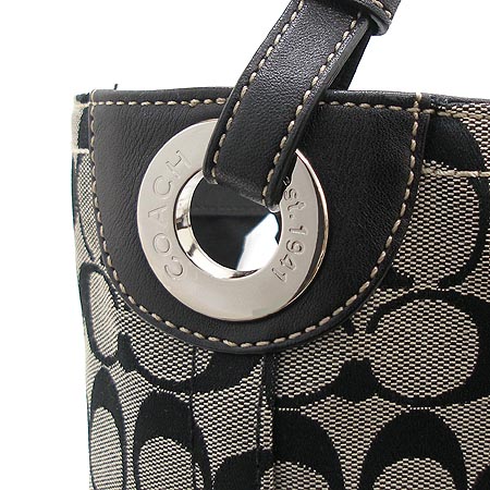Coach(��ġ) �ñ׳��� ���� ��Ƽġ �ٰ� ����� �̹���3 - ���̺��� �߰���ǰ
