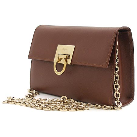 Ferragamo(��󰡸�) 21-9629 ���� ü�� ũ�ν��� �̹���2 - ���̺��� �߰���ǰ