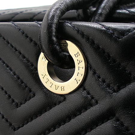 Bally(�߸�) MAILA ���� ��Ʈ�� �̹���4 - ���̺��� �߰���ǰ