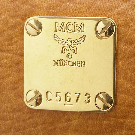 MCM(������) NEW CHARM ��� ���佺 ������ ��Ʈ�� �̹���4 - ���̺��� �߰���ǰ