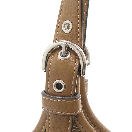 Coach(��ġ) �ñ׳��� ����� �̹���4 - ���̺��� �߰���ǰ
