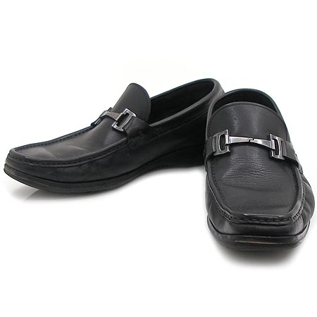 Ferragamo(󰡸) ΰ   []