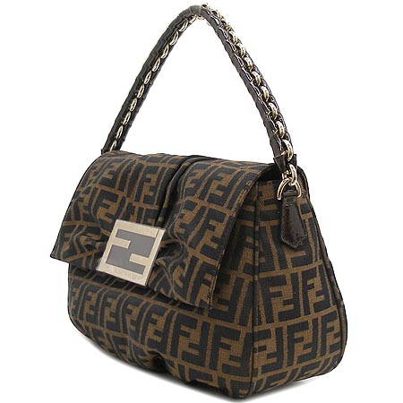 Fendi(���) 8BR614 ��ī �Ÿ� ����� (2010�� �Ż�ǰ) [��������] �̹���3 - ���̺��� �߰���ǰ