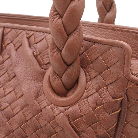BOTTEGAVENETA ���� ����� �̹���4 - ���̺��� �߰���ǰ