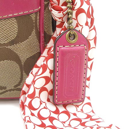 Coach(��ġ) �ñ׳��� ��ī�� ũ�ν��� �̹���3 - ���̺��� �߰���ǰ