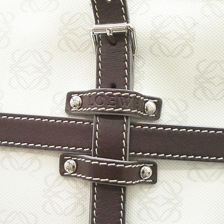Loewe(�ο���) �ΰ� �簢 PVC ��Ʈ�� W �̹���4 - ���̺��� �߰���ǰ