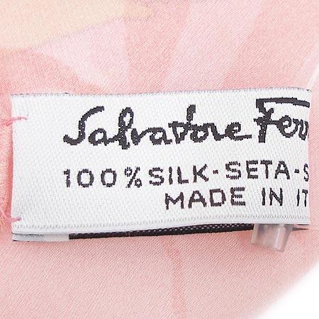 Ferragamo(��󰡸�) 32 9213. ��ũ 100% ��ī�� �̹���4 - ���̺��� �߰���ǰ