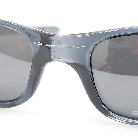 OAKLEY(��Ŭ��) ���۶� �̹���5 - ���̺��� �߰���ǰ