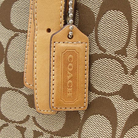 Coach(��ġ) �ñ׳��� �ٰ� ��Ʈ�� �̹���3 - ���̺��� �߰���ǰ