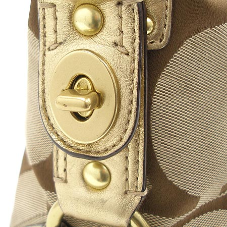 Coach(��ġ) �ñ׳��� ��Ż ü�� ����� �̹���4 - ���̺��� �߰���ǰ
