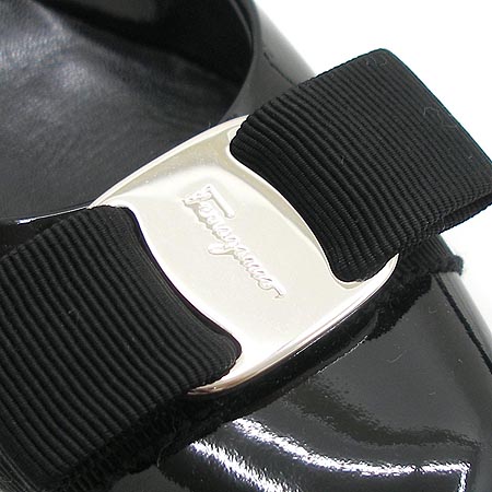 Ferragamo(��󰡸�) ���� �ٶ� ��� ���̴�Ʈ ������ ���� �̹���5 - ���̺��� �߰���ǰ