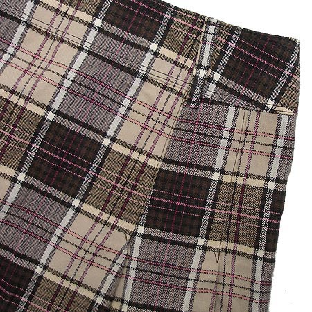 Burberry(������) ����� ��ĿƮ �̹���3 - ���̺��� �߰���ǰ