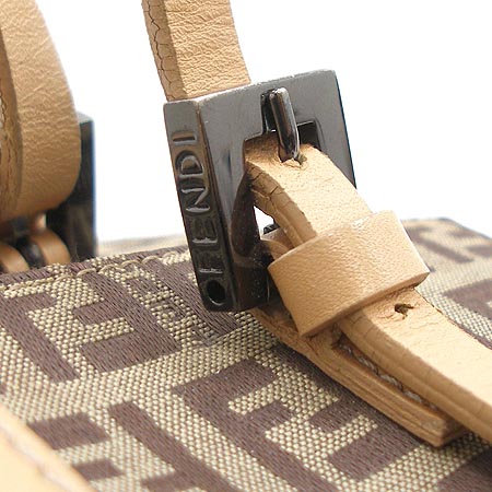 Fendi(���) 8BL000. FF �ΰ� �ڰ��� ��Ʈ�� �̹���3 - ���̺��� �߰���ǰ