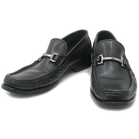 Ferragamo(󰡸)  ġ 
