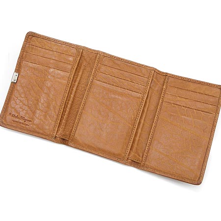 Ferragamo(��󰡸�) 66 7561. 3�� ������ �̹���3 - ���̺��� �߰���ǰ
