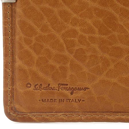 Ferragamo(��󰡸�) 66 7561. 3�� ������ �̹���4 - ���̺��� �߰���ǰ