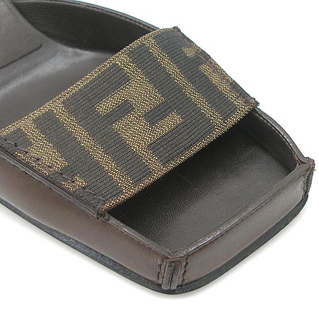 Fendi(���) FF �ΰ� �ڰ��� ��Ƽġ ������ ���� �̹���5 - ���̺��� �߰���ǰ
