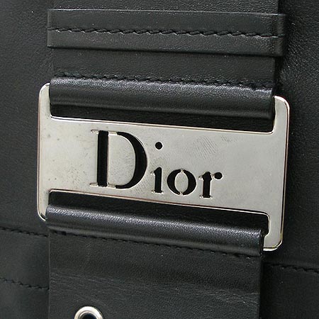 Dior(ũ����î���) �� ���� ���� ũ�ν��� �̹���4 - ���̺��� �߰���ǰ