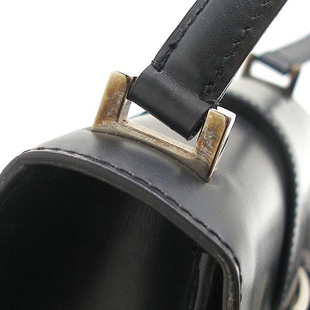 Ferragamo(��󰡸�) 21 1922. ���� ���� ��ġ�� �簢 ����� �̹���5 - ���̺��� �߰���ǰ
