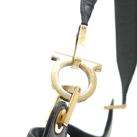 Ferragamo(��󰡸�) 21-2342. ���� ����� + �����Ŀ�ġ �̹���4 - ���̺��� �߰���ǰ