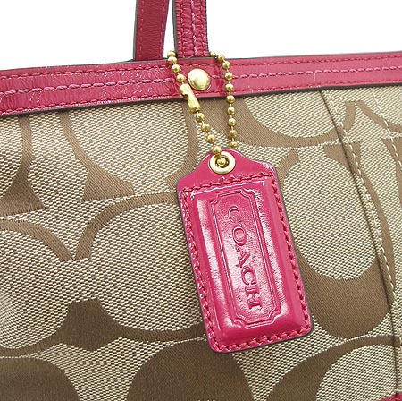 Coach(��ġ) �ñ׳��� ���� ��Ƽġ �ٰ� ����� �̹���4 - ���̺��� �߰���ǰ