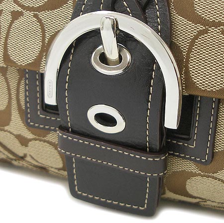 Coach(��ġ) �ñ׳��� ����� �̹���3 - ���̺��� �߰���ǰ