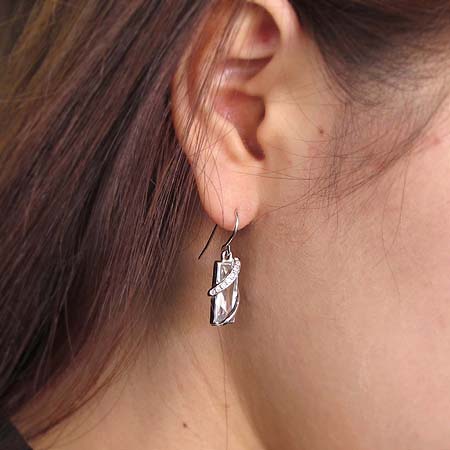 Swarovski(���ͷκ꽺Ű) Ʈ����Ʈ ť�� ��� �Ͱ��� �̹���5 - ���̺��� �߰���ǰ
