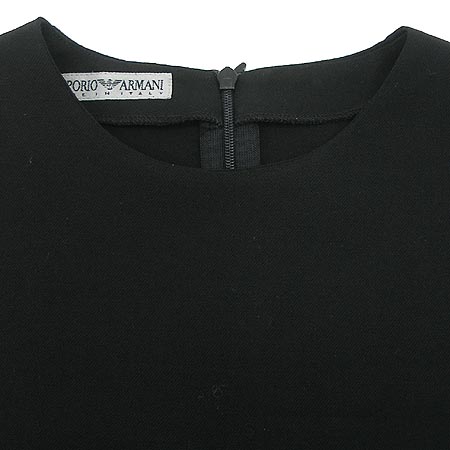 Emporio Armani(�������� �Ƹ�����) ���ǽ� �̹���2 - ���̺��� �߰���ǰ