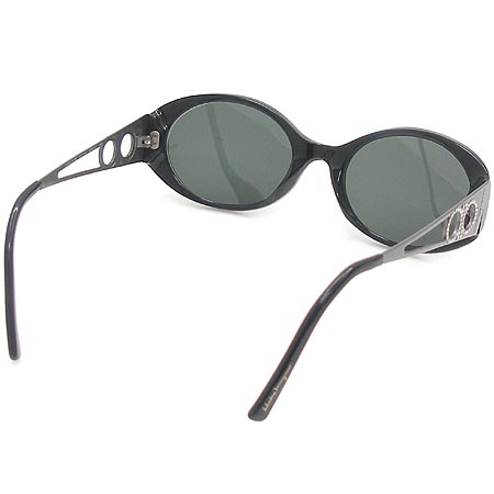 Ferragamo(��󰡸�) 2545-S-B 101/7G. �ΰ� ��ġ�� ť�� ��� Ÿ���� ���� ���۶� �̹���3 - ���̺��� �߰���ǰ