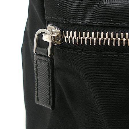 Prada(�����) �к긯 ������ ��Ʈ�� �̹���4 - ���̺��� �߰���ǰ