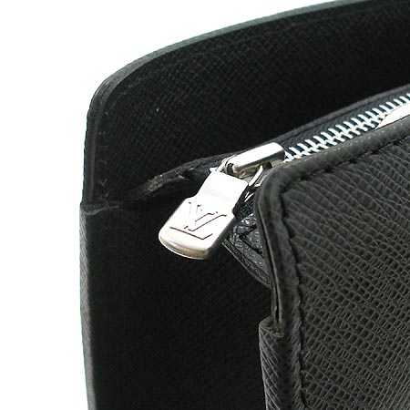Louis Vuitton(���̺���) M30052 Ÿ�̰� ���� �������� [�б�������] �̹���5 - ���̺��� �߰���ǰ