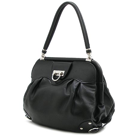 Ferragamo(��󰡸�) 21 A305. ����Ų ���� ��ġ�� ���� ����� �̹���3 - ���̺��� �߰���ǰ