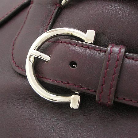 Ferragamo(��󰡸�) 21-4402 ���� ��ġ�� ��Ʈ�� �̹���4 - ���̺��� �߰���ǰ
