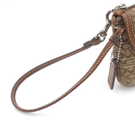 Coach(��ġ) �ñ׳��� �Ŀ�ġ�� �̹���3 - ���̺��� �߰���ǰ