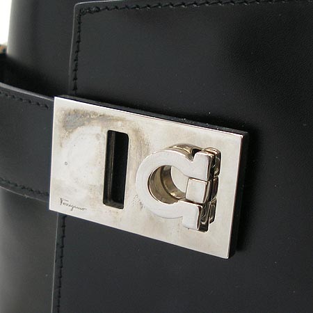 Ferragamo(��󰡸�) AB-21 0169 ���� ��ġ�� ����� �̹���3 - ���̺��� �߰���ǰ