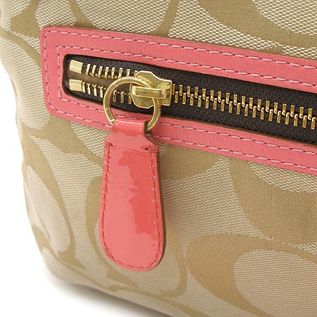 Coach(��ġ) �ñ׳��� ��ũ ���� 2WAY �̹���4 - ���̺��� �߰���ǰ