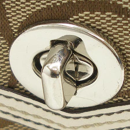 Coach(��ġ) �ñ׳��� �� ���� �̴� �Ŀ�ġ ����� �̹���3 - ���̺��� �߰���ǰ