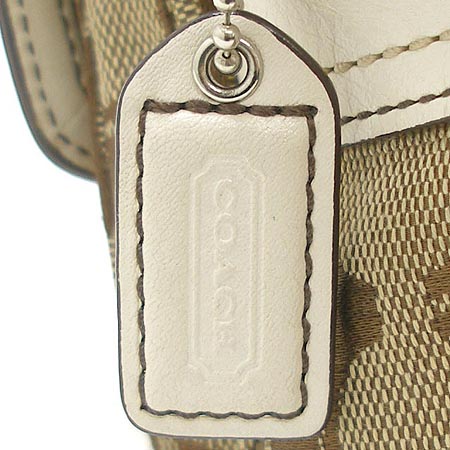 Coach(��ġ) �ñ׳��� �� ���� �̴� �Ŀ�ġ ����� �̹���4 - ���̺��� �߰���ǰ