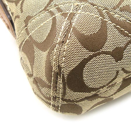 Coach(��ġ) �ñ׳��� ����� �̹���5 - ���̺��� �߰���ǰ